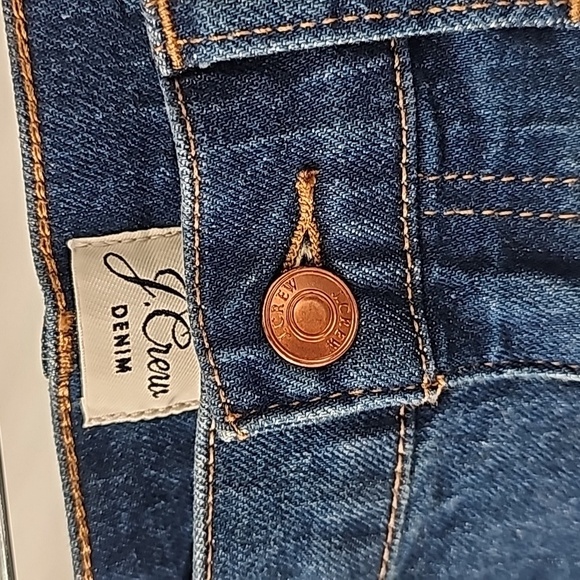 J. Crew Slim Boyfriend Jeans Dark Wash w Distressed Faded Look at Pockets - Picture 9 of 17